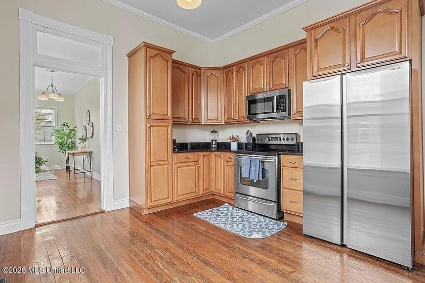 Experience the perfect blend of timeless Victorian elegance and - photo 16