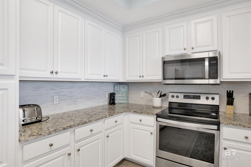 Stunning 3 Bedroom 3 Bath Direct Gulf Front Condo At Phoenix - photo 18