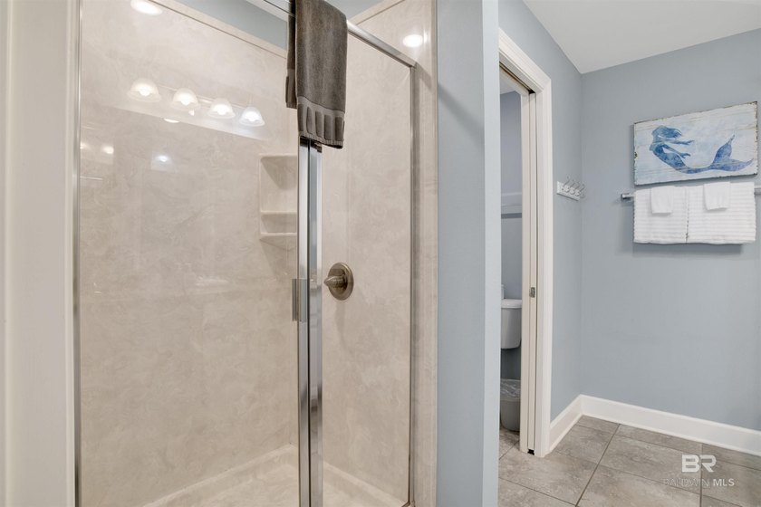 Stunning 3 Bedroom 3 Bath Direct Gulf Front Condo At Phoenix - photo 23