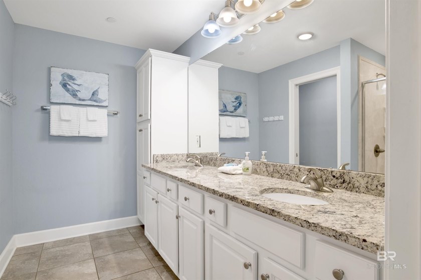 Stunning 3 Bedroom 3 Bath Direct Gulf Front Condo At Phoenix - photo 24