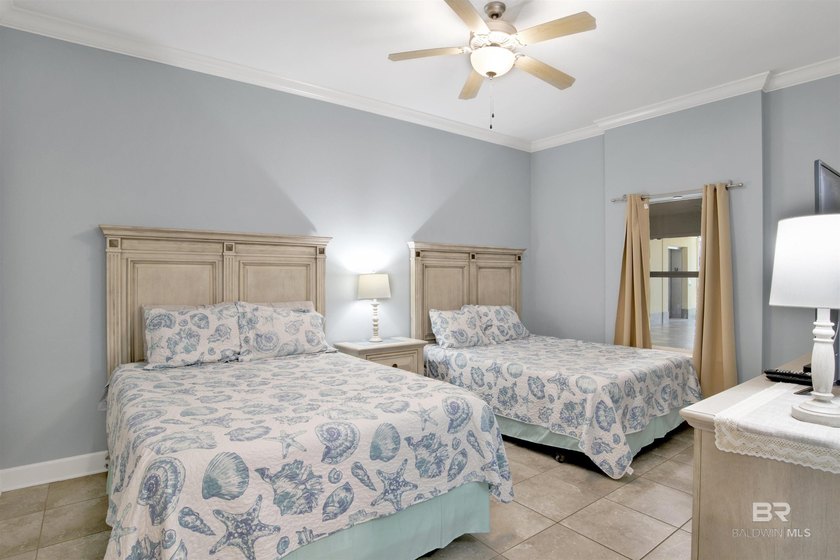 Stunning 3 Bedroom 3 Bath Direct Gulf Front Condo At Phoenix - photo 31