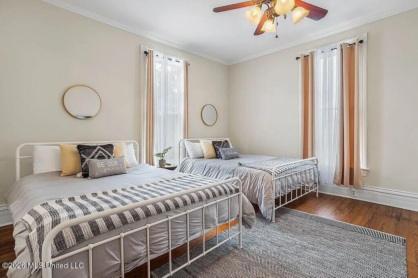 Experience the perfect blend of timeless Victorian elegance and - photo 31