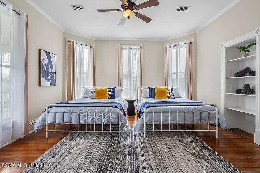 Experience the perfect blend of timeless Victorian elegance and - photo 34