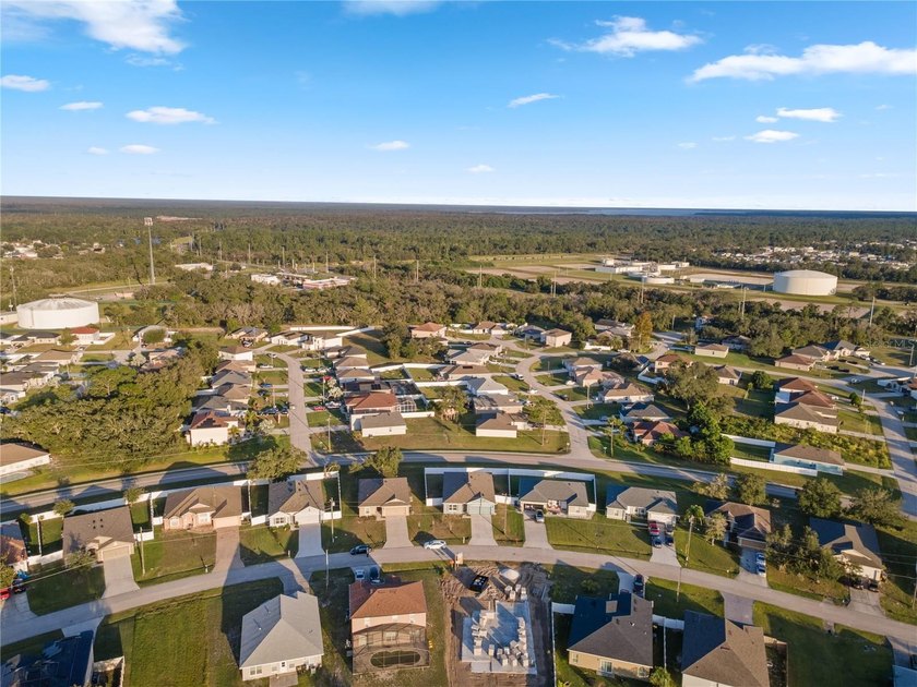 Under contract-accepting backup offers. *SELLER OFFERING UP TO - photo 38