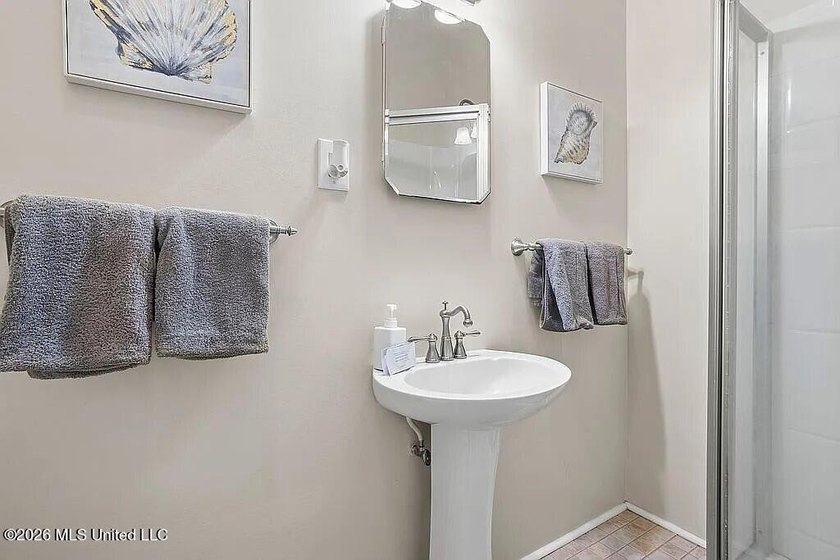 Experience the perfect blend of timeless Victorian elegance and - photo 39