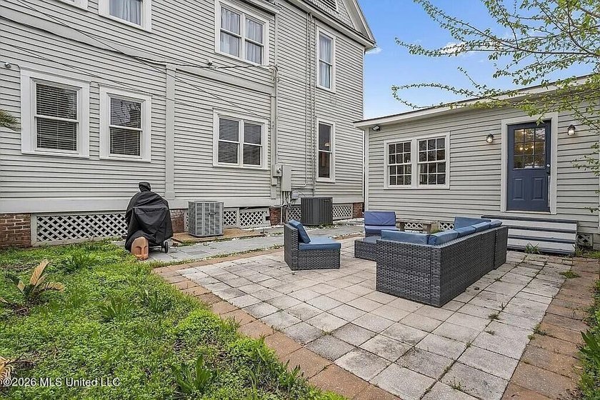 Experience the perfect blend of timeless Victorian elegance and - photo 41