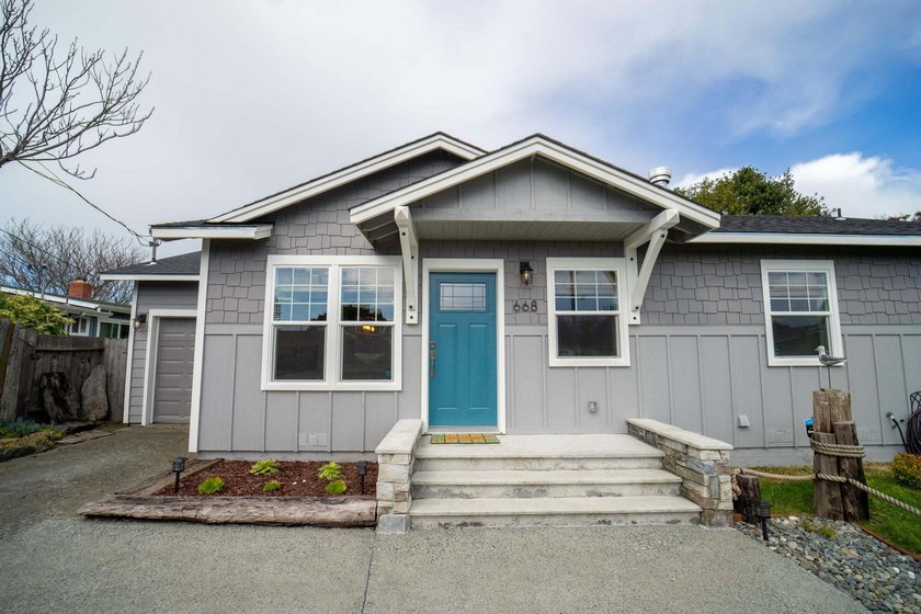 Income-Producing Vacation Rental Opportunity in the Heart of - photo 3