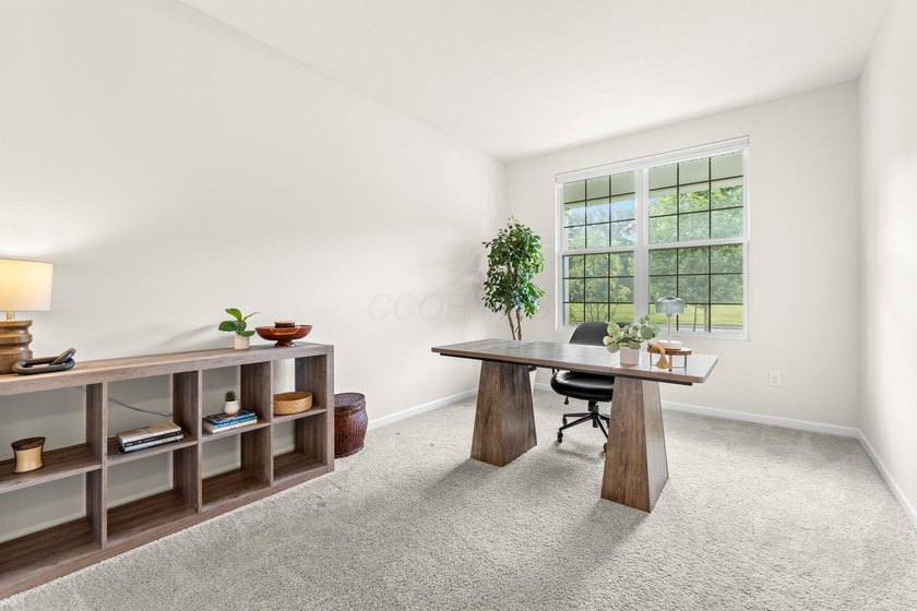 Welcome to this beautifully maintained, move-in-ready home that - photo 15