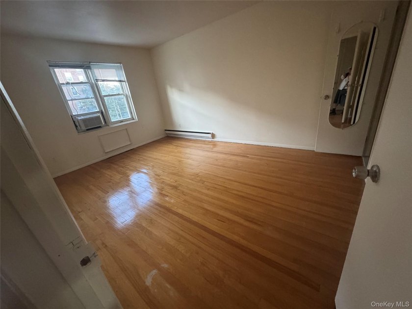 Welcome to 210-24 23rd Avenue, Bayside, NY 11360 - a rare - photo 15