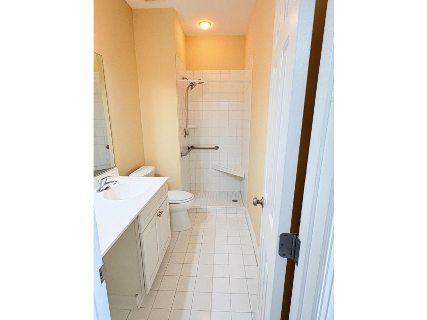 Don't miss this 2-bedroom, 2-bathroom GROUND FLOOR condo in West - photo 19