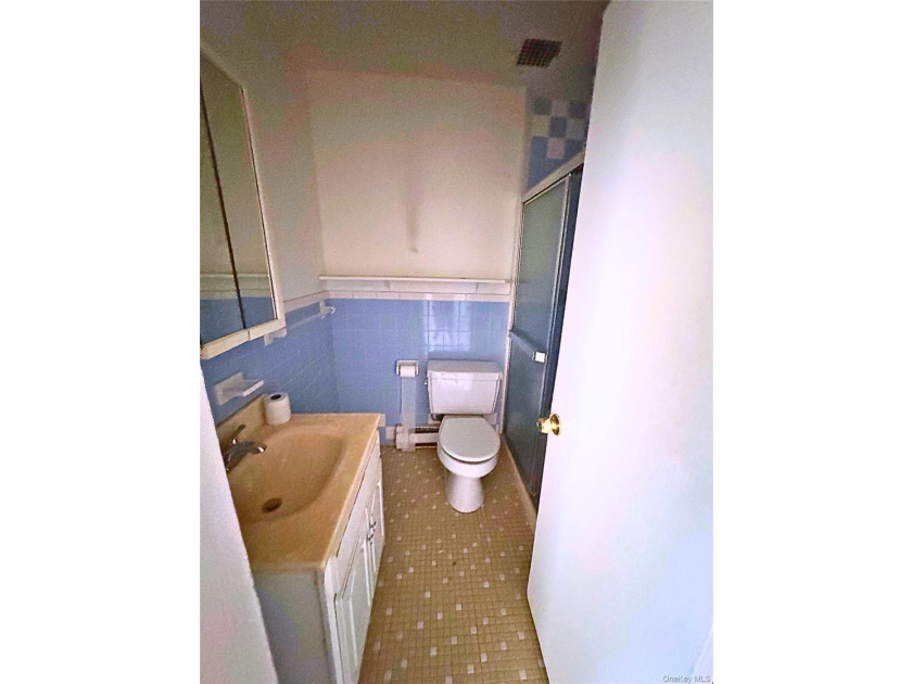 Welcome to 210-24 23rd Avenue, Bayside, NY 11360 - a rare - photo 20