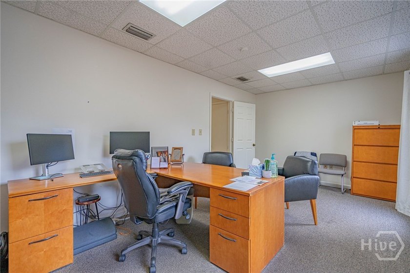Unit 11 is a desirable first floor unit office condominium - photo 11
