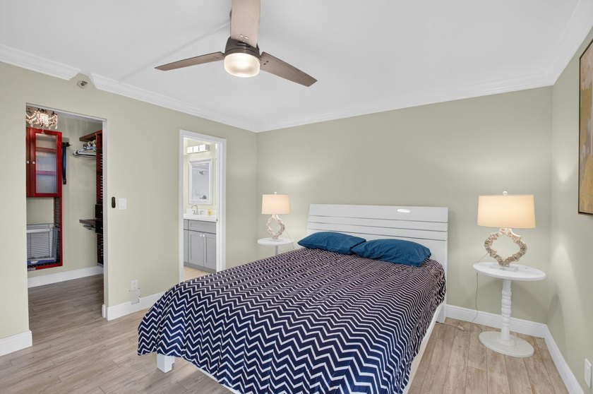 Welcome to this waterfront totally updated Penthouse condominium - photo 16