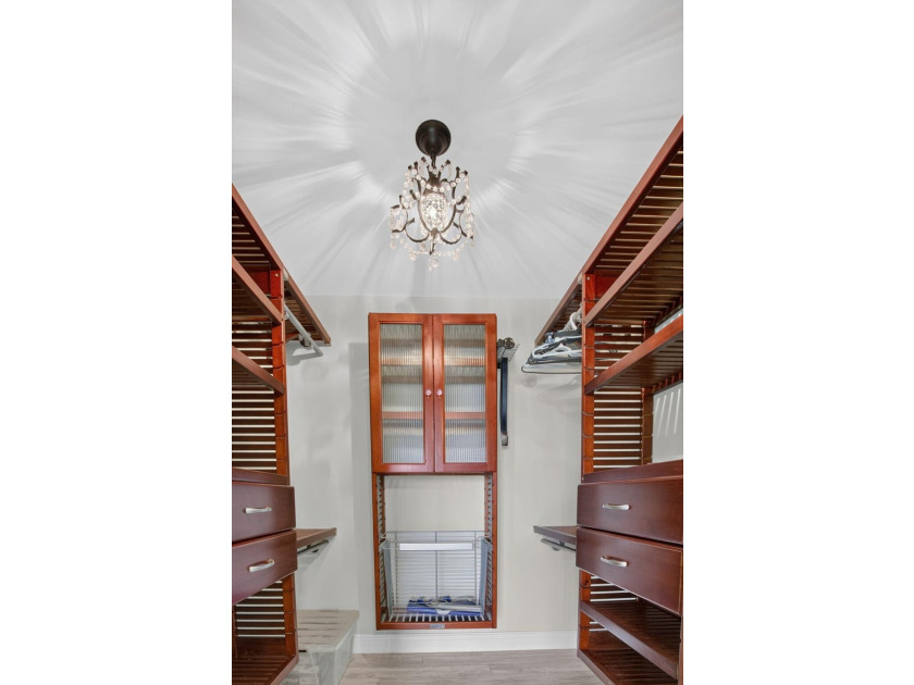 Welcome to this waterfront totally updated Penthouse condominium - photo 20