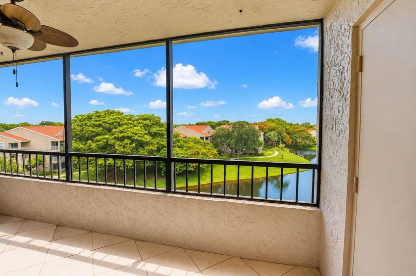 Welcome to this waterfront totally updated Penthouse condominium - photo 25