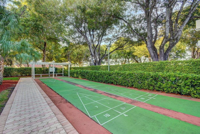 Welcome to this waterfront totally updated Penthouse condominium - photo 49