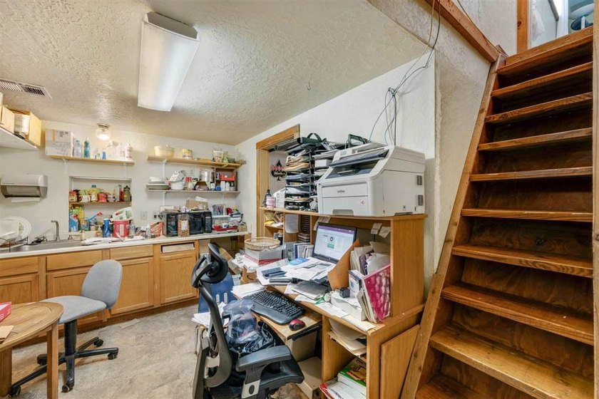 Exceptional commercial opportunity in the heart of Medicine Park - photo 24