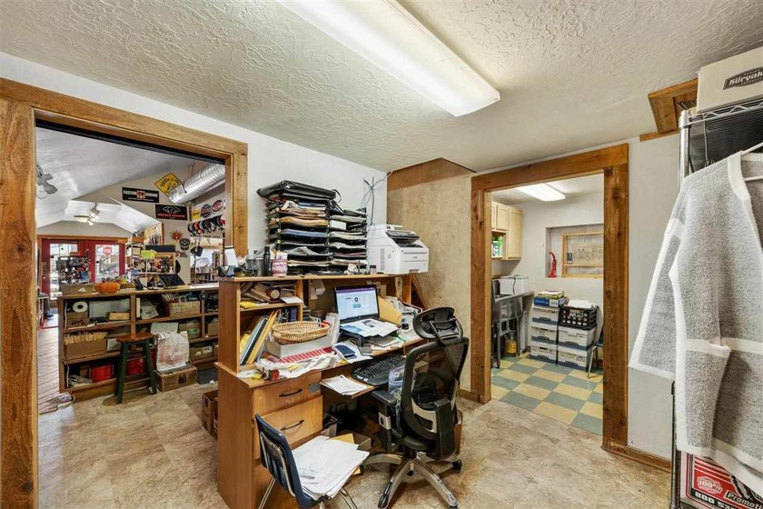 Exceptional commercial opportunity in the heart of Medicine Park - photo 25
