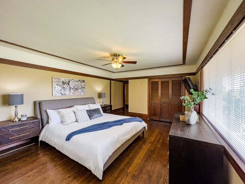 Welcome to this exceptional 3-bed, 3-bath ranch inspired by - photo 10