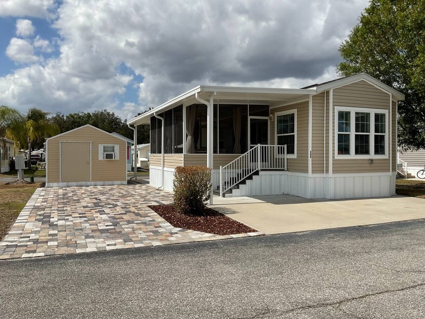Welcome to this stunning 2023 Manufactured home located in - photo 3