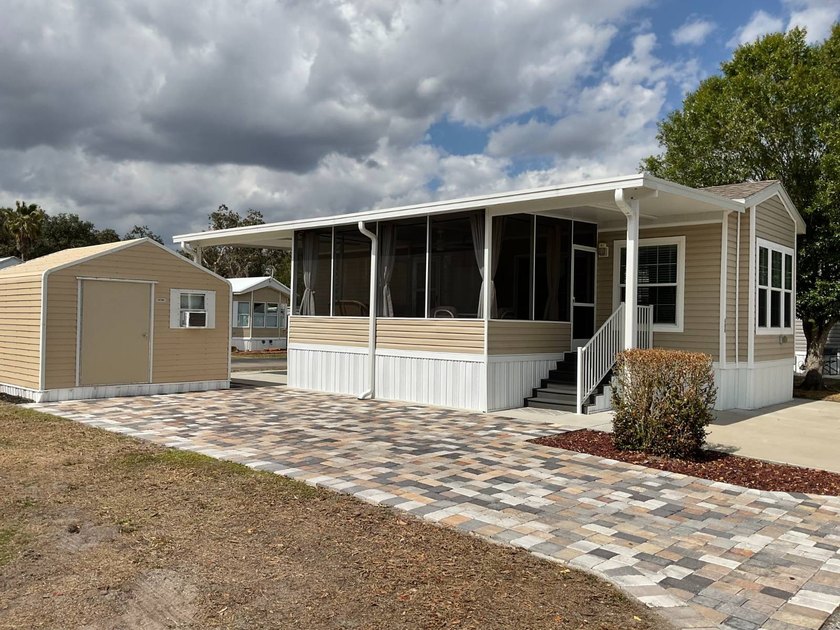 Welcome to this stunning 2023 Manufactured home located in - photo 5