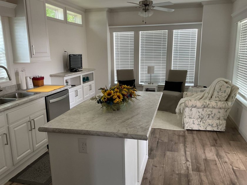 Welcome to this stunning 2023 Manufactured home located in - photo 10