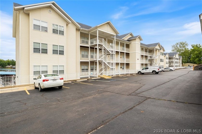 Welcome to your perfect Lake of the Ozarks getaway! This - photo 25