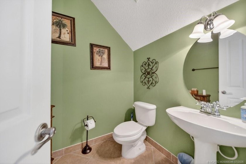 Tropical oasis within one of Palm City FL premier gated - photo 36