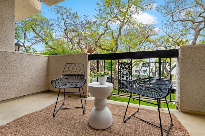 Unbelievable Value | Prestigious Beverly Hills 90210 Location | - photo 34