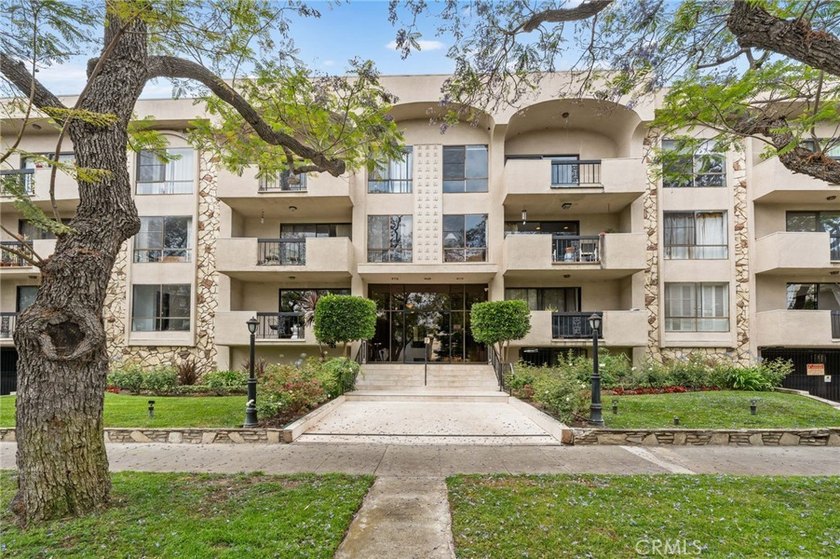 Unbelievable Value | Prestigious Beverly Hills 90210 Location | - photo 40