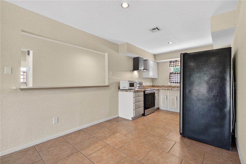 Located in the highly sought-after Calallen Independent School - photo 13