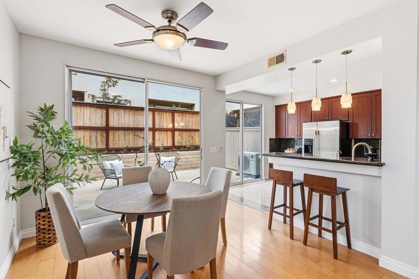 Rare opportunity to own a beautifully updated end unit townhome - photo 13