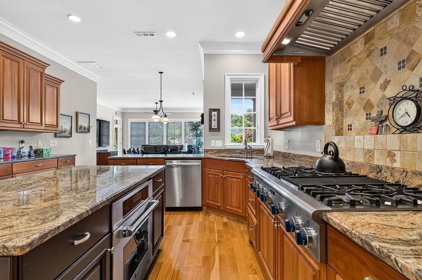 Experience the best of waterfront living at 62 Caretaker Lane - photo 17