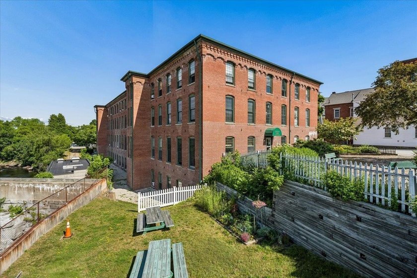 The key to homeownership starts with this stunning - photo 30