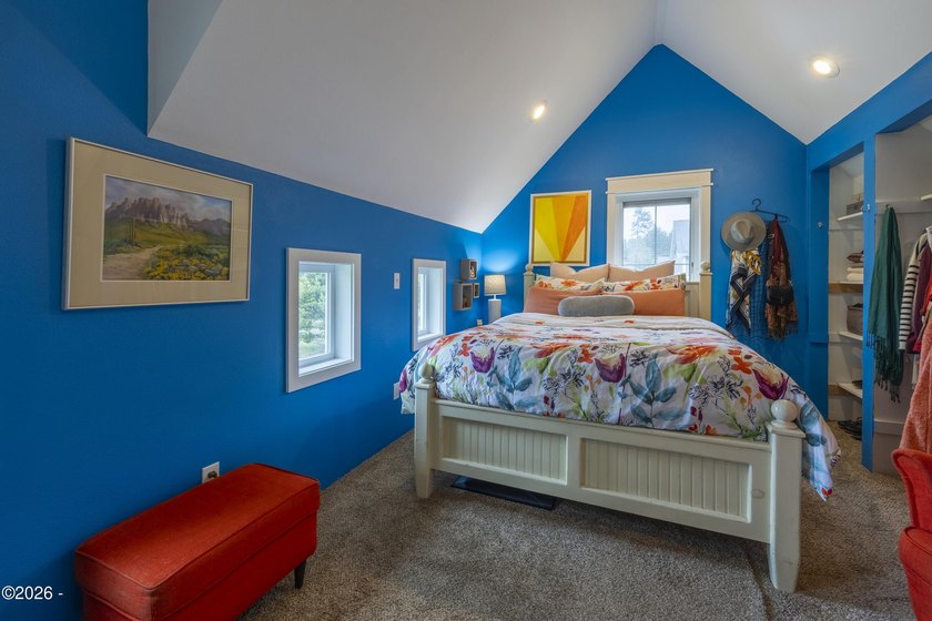 This charming cottage with lots of fun features on a .66-acre - photo 25