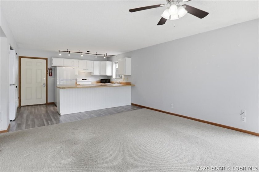 Welcome to this charming 2-bedroom, 2-bath condo offering - photo 12