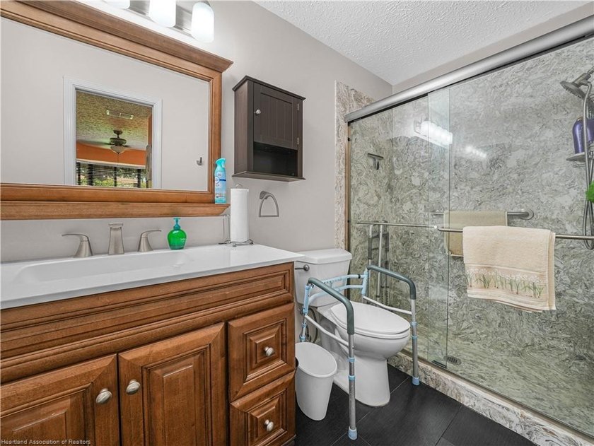 Worry-free living starts with a 2022 roof, 2023 A/C, and - photo 15