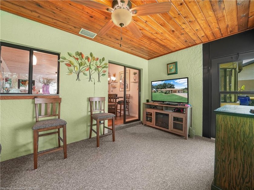 Worry-free living starts with a 2022 roof, 2023 A/C, and - photo 20