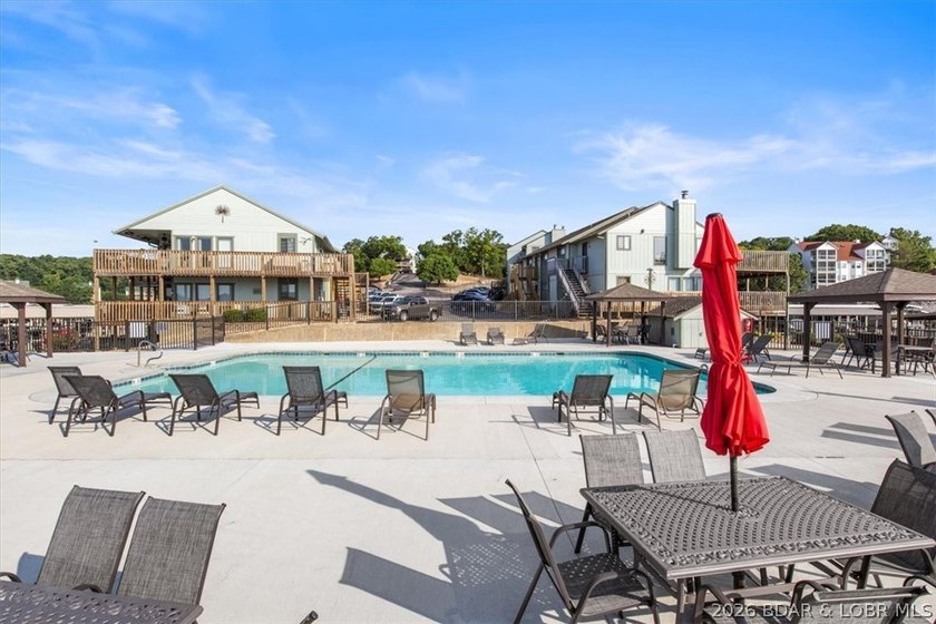 Welcome to this charming 2-bedroom, 2-bath condo offering - photo 41