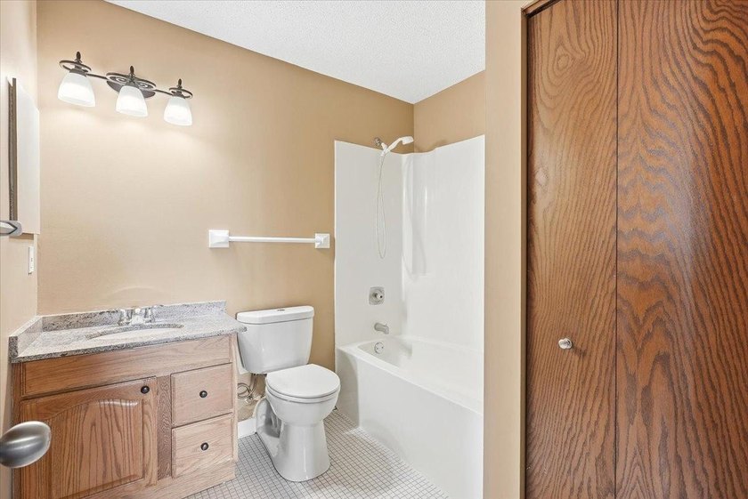 Stylish downtown living in the heart of Saint Paul! This - photo 14