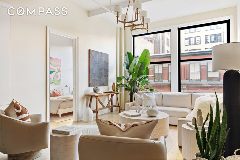 Residence 8D at 222 Park Avenue South is an impeccably - photo 2