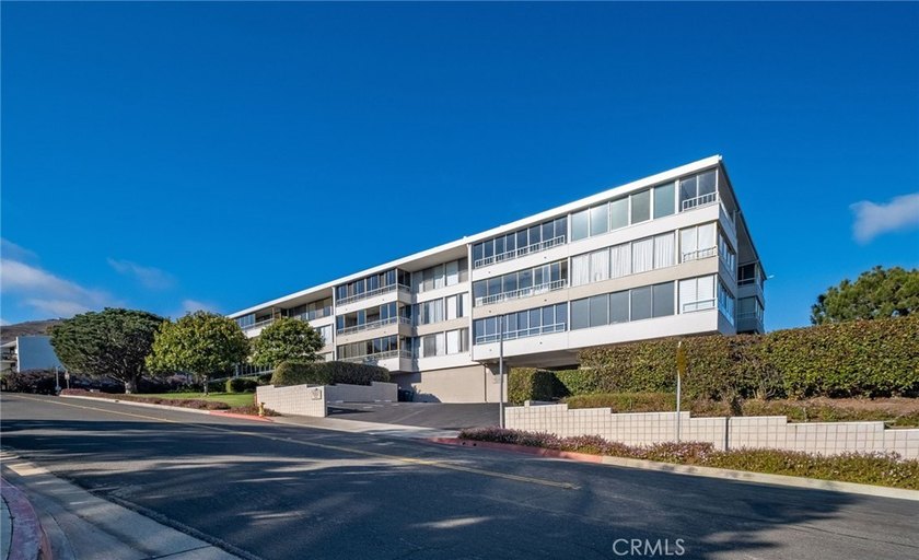 Experience resort-style coastal living at the Palos Verdes Bay - photo 39