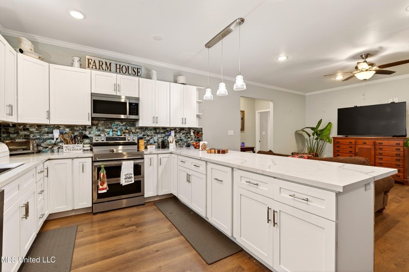 Built just a few years ago, this Shoreline Estates home is - photo 16