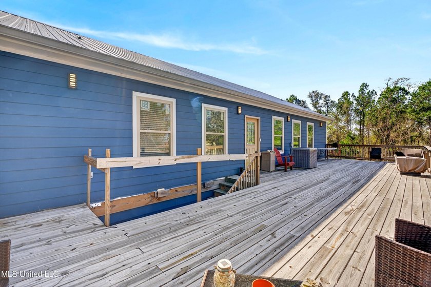 Built just a few years ago, this Shoreline Estates home is - photo 40