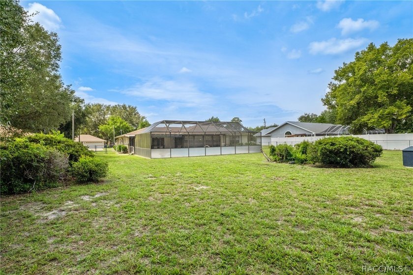You'll be delighted with this well-maintained, one-owner - photo 36