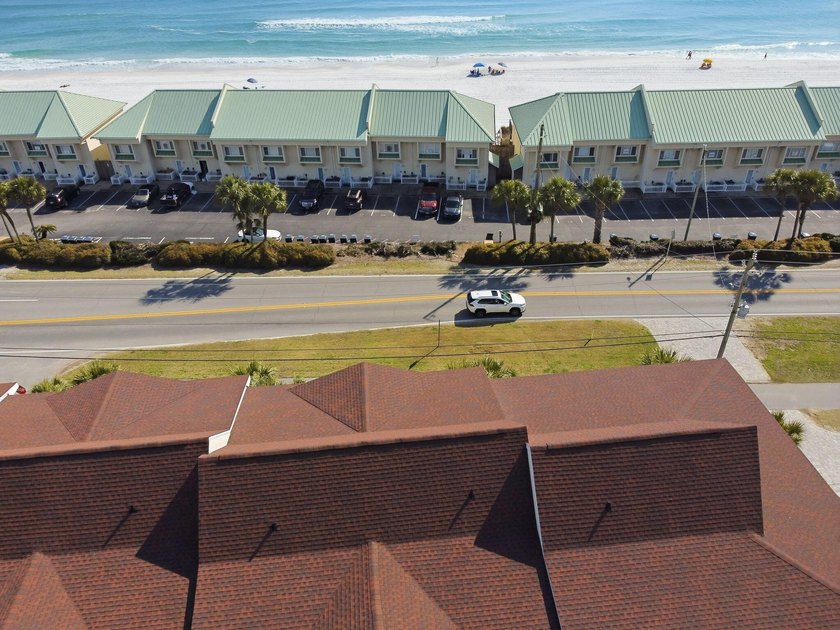 Just a 2-minute walk from the white sands of Miramar Beach, this - photo 48