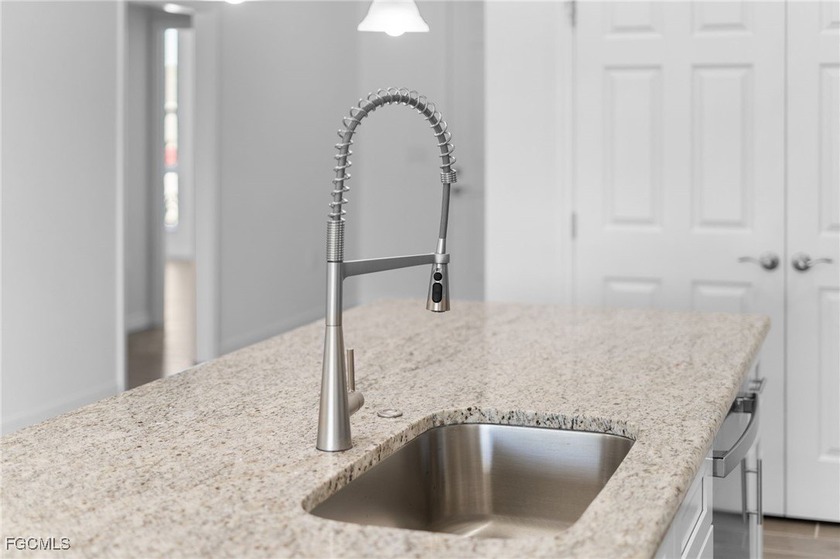 Brand new construction located on a freshwater canal in a highly - photo 14