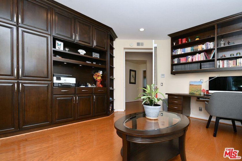 Located in the prestigious Bellagio Community, this elegant - photo 15