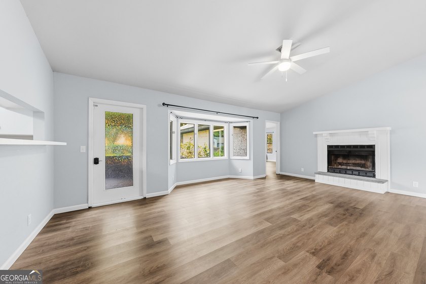 Plenty of space welcomes you in this 4/5 bedroom 2.5 bath home - photo 17