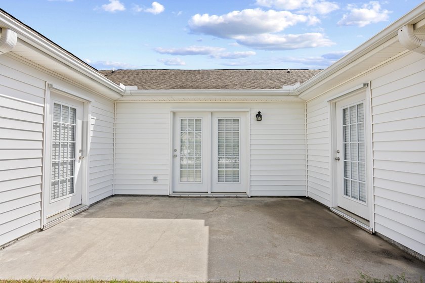 Welcome to your new home located in the desirable Intracoastal - photo 33